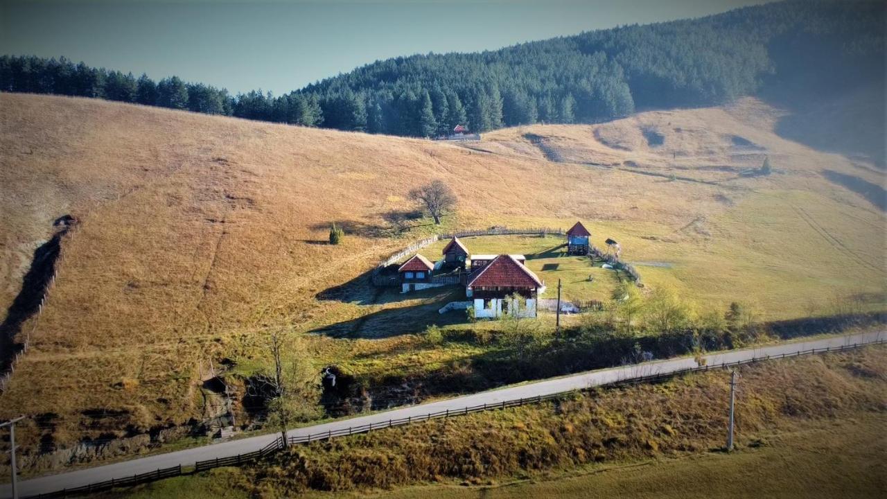 Etno Village Gostoljublje Kosjeric Экстерьер фото